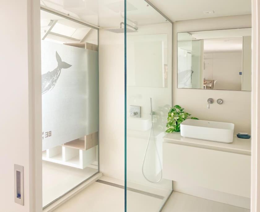 Radazul Seafront Marina 9 Appartement Buitenkant foto